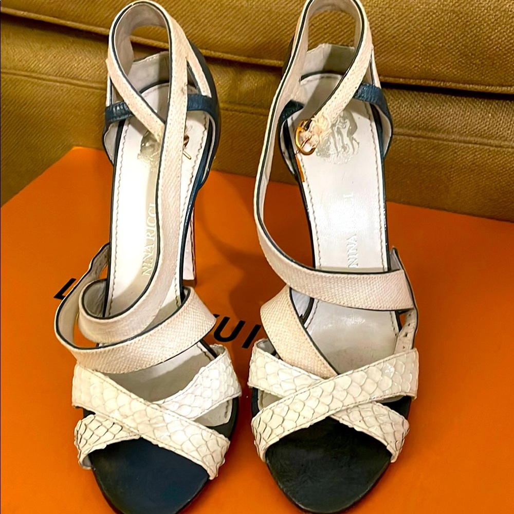 Chic Cream and Black Strappy Heels